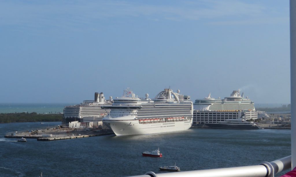 3 cruise ships in a port